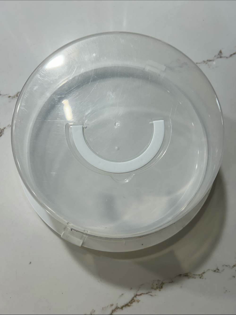 Clear Reusable Cake Container - Picture 3 of 4
